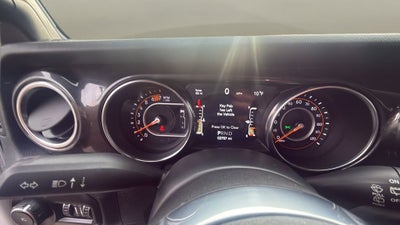 2020 Jeep Wrangler Unlimited Sahara Altitude