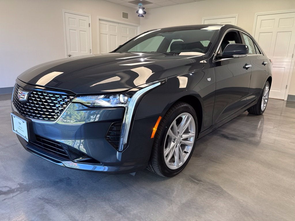 2026 Cadillac CT4 Luxury
