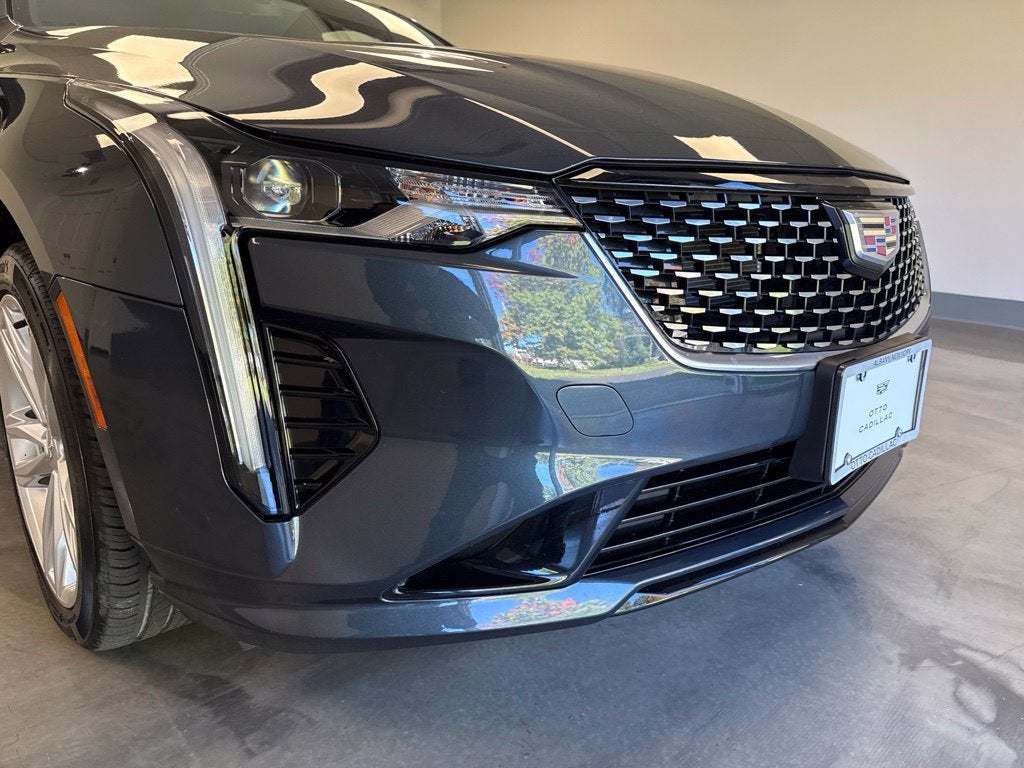 2026 Cadillac CT4 Luxury
