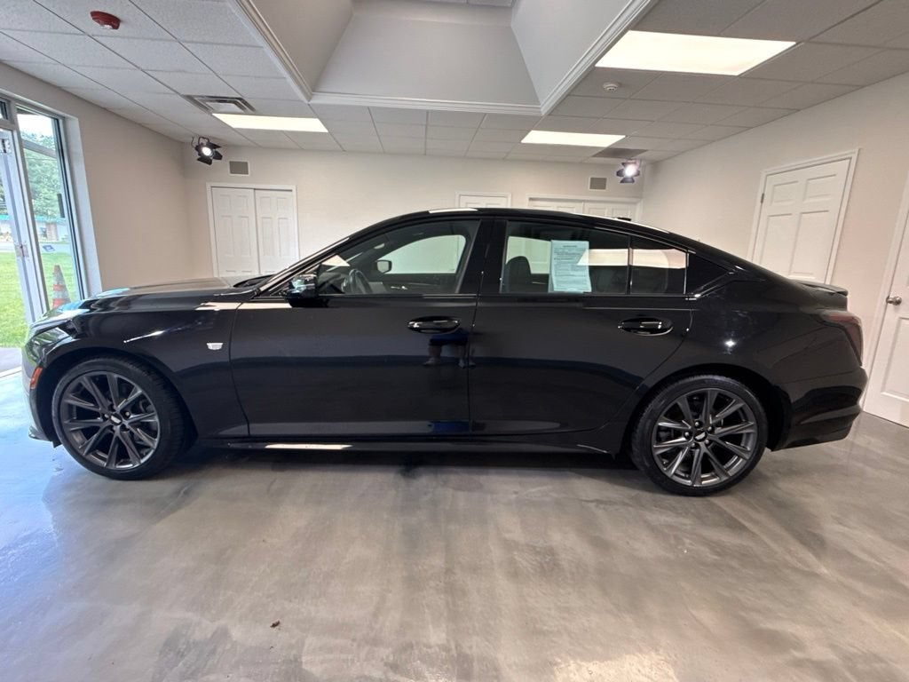 2022 Cadillac CT5 Sport