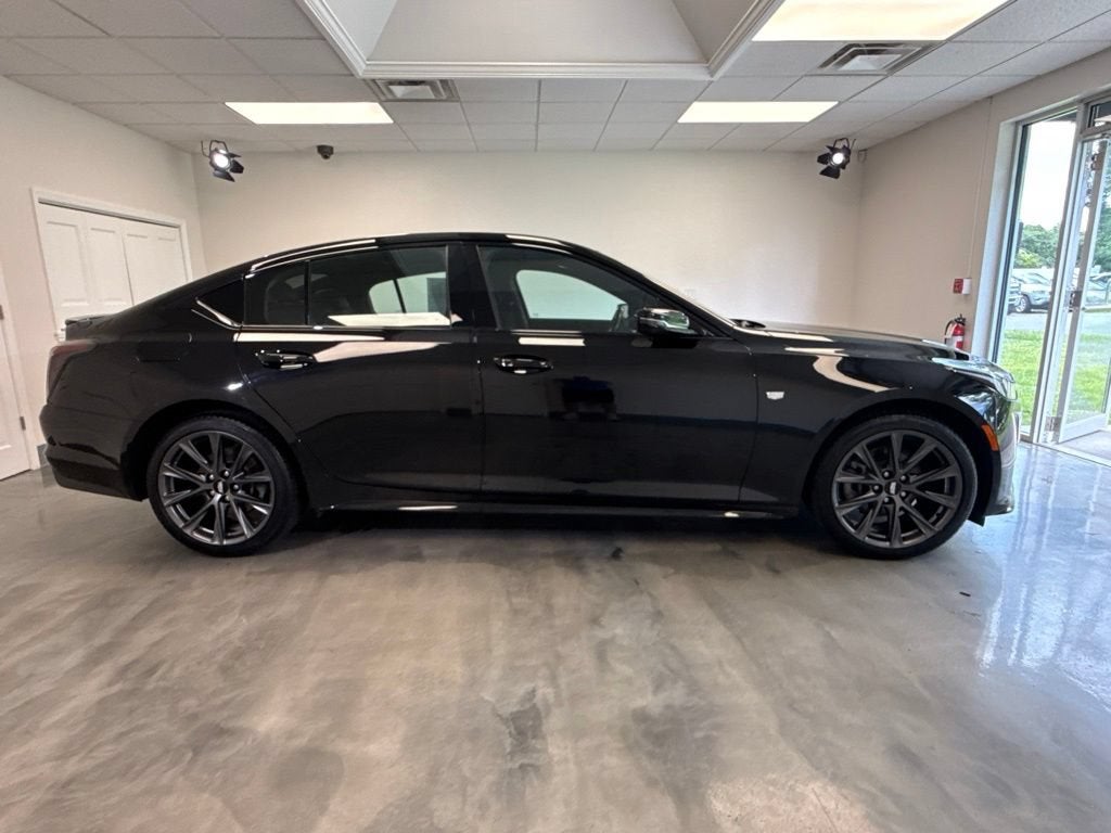 2022 Cadillac CT5 Sport