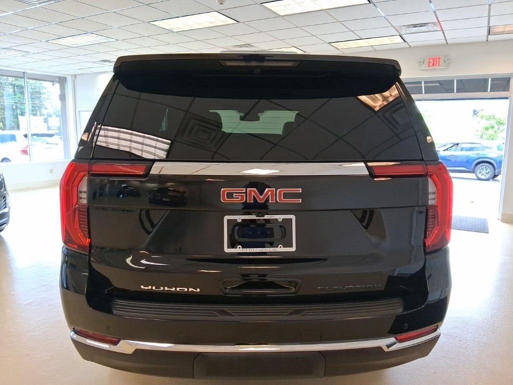 2025 GMC Yukon Elevation