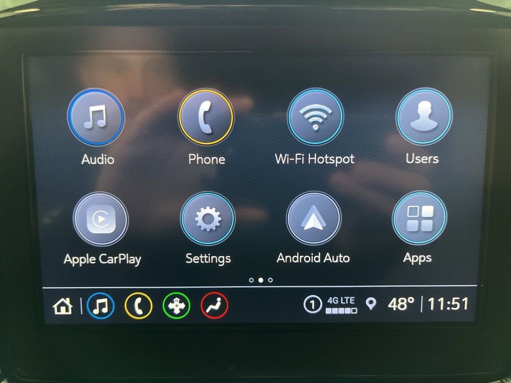 2022 Chevrolet Traverse LT Cloth