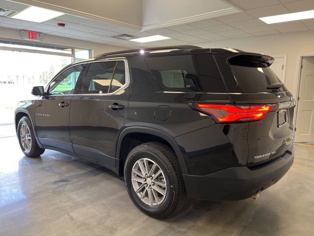 2022 Chevrolet Traverse LT Cloth