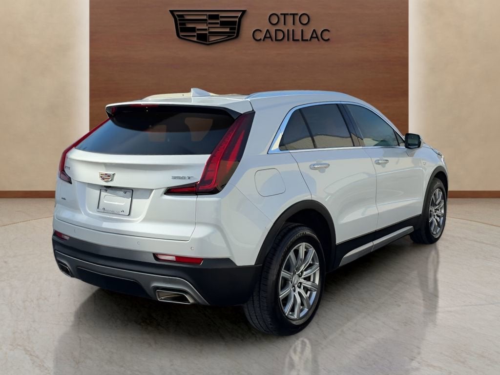 2021 Cadillac XT4 Premium Luxury