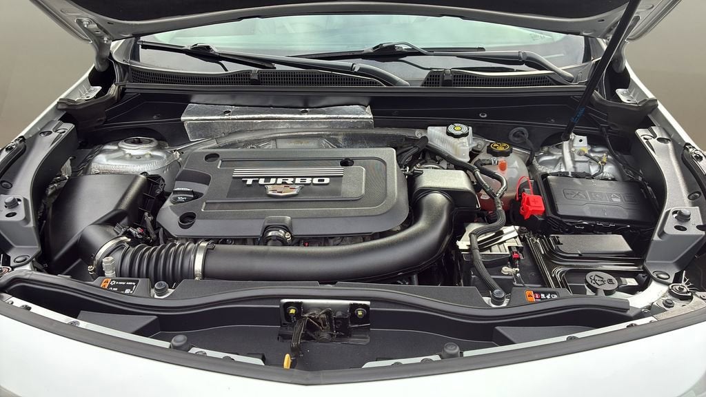 2021 Cadillac XT4 Premium Luxury