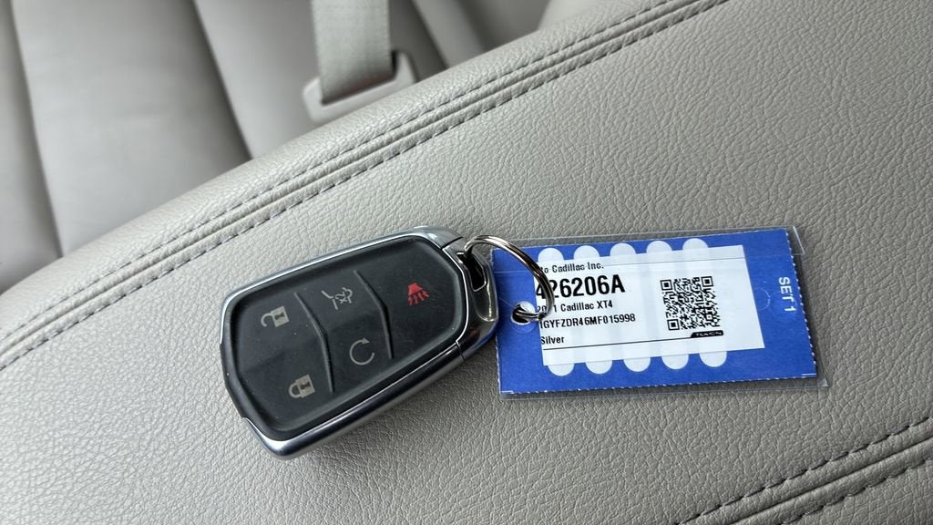 2021 Cadillac XT4 Premium Luxury