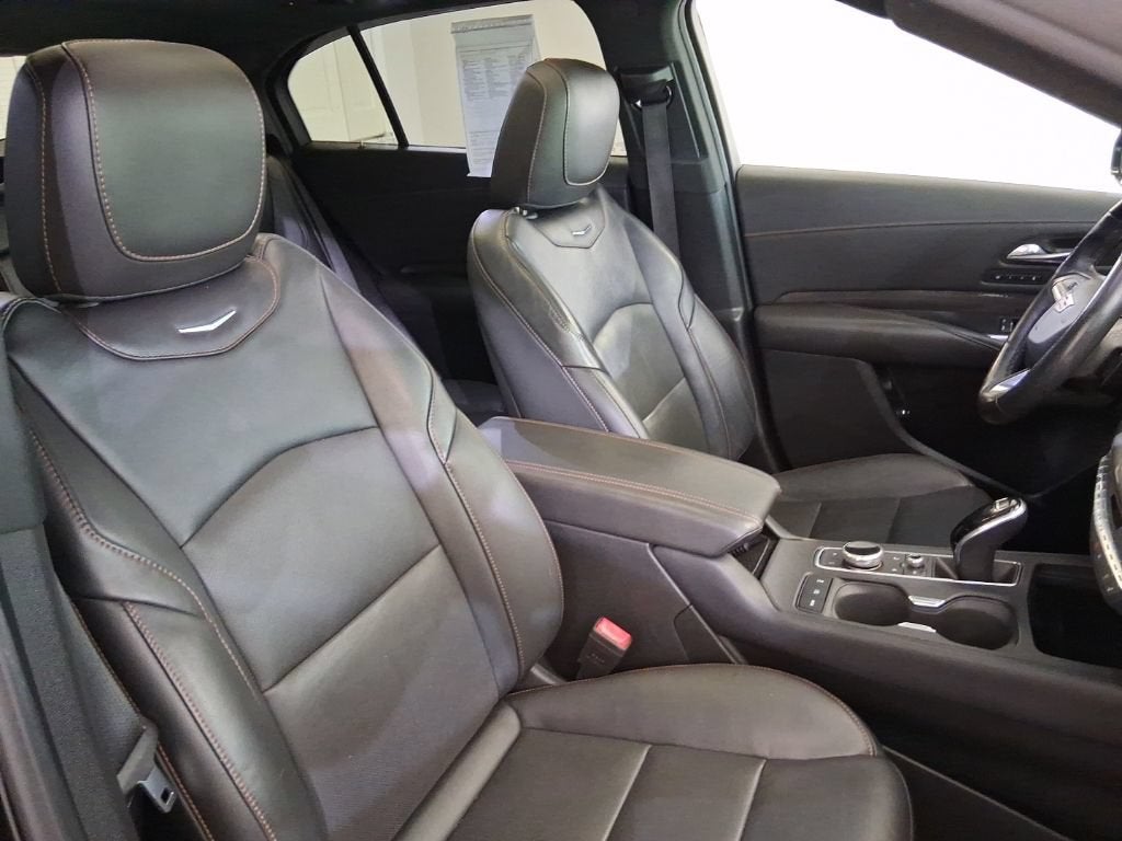 2020 Cadillac XT4 AWD Sport