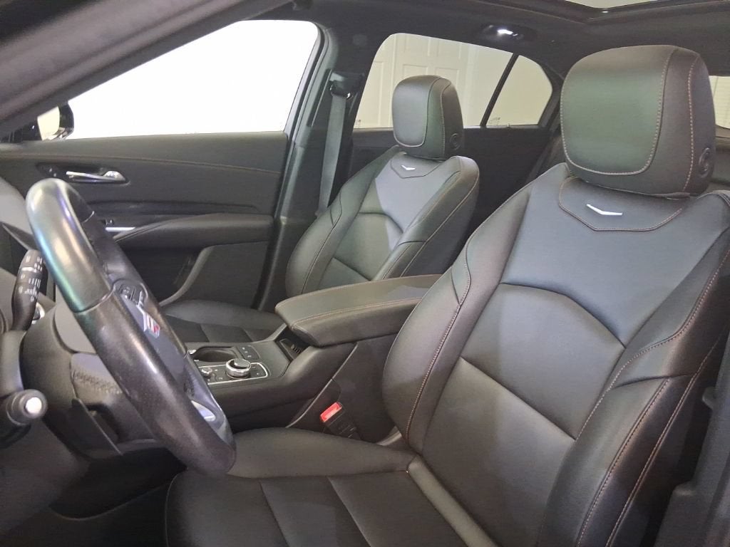 2020 Cadillac XT4 AWD Sport