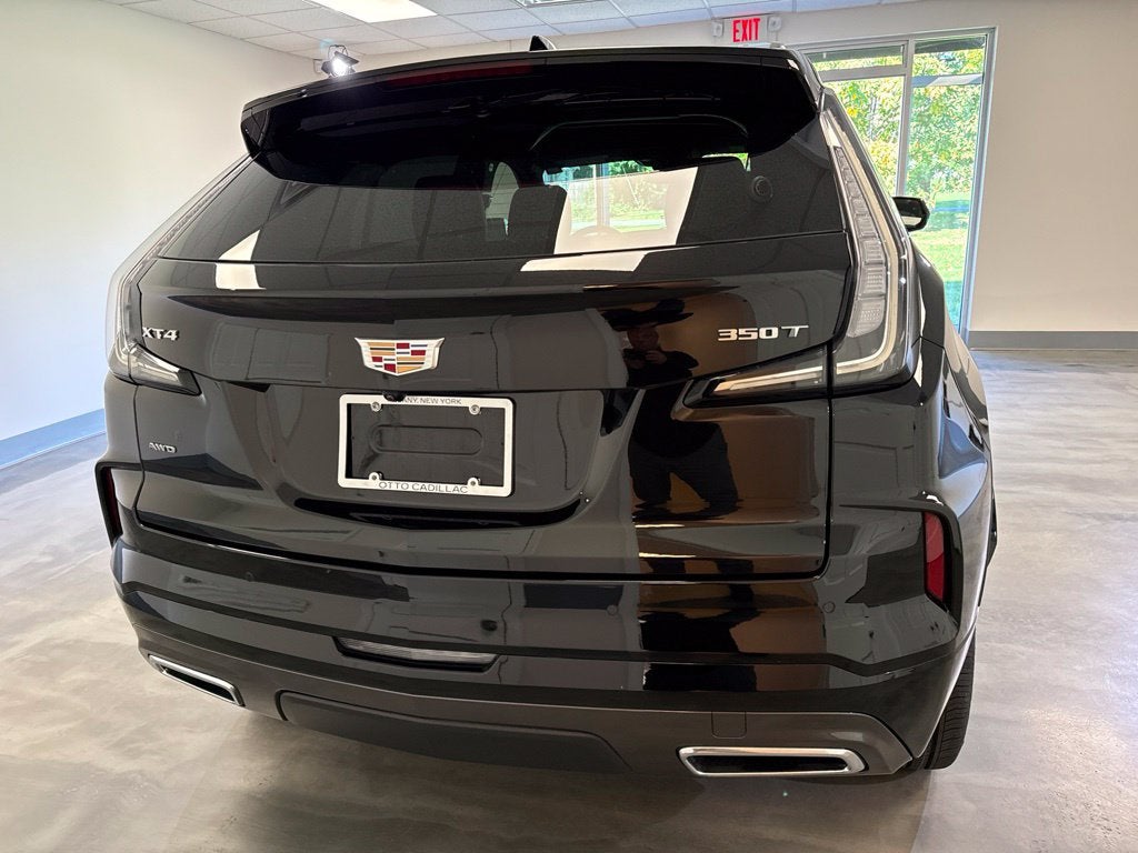 2024 Cadillac XT4 Sport