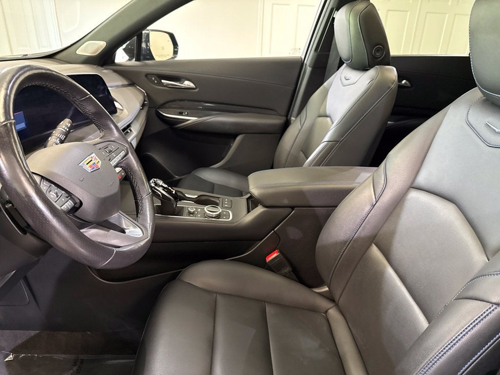 2024 Cadillac XT4 Sport