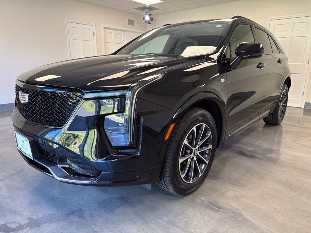 2024 Cadillac XT4 Sport