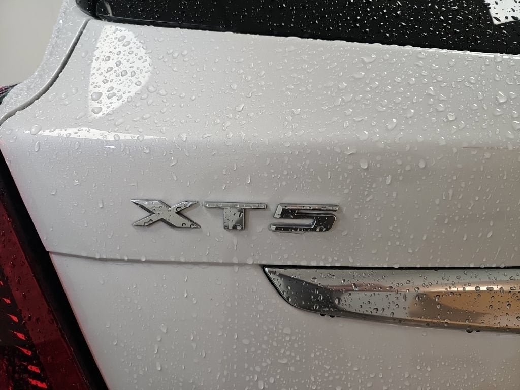 2023 Cadillac XT5 AWD Premium Luxury