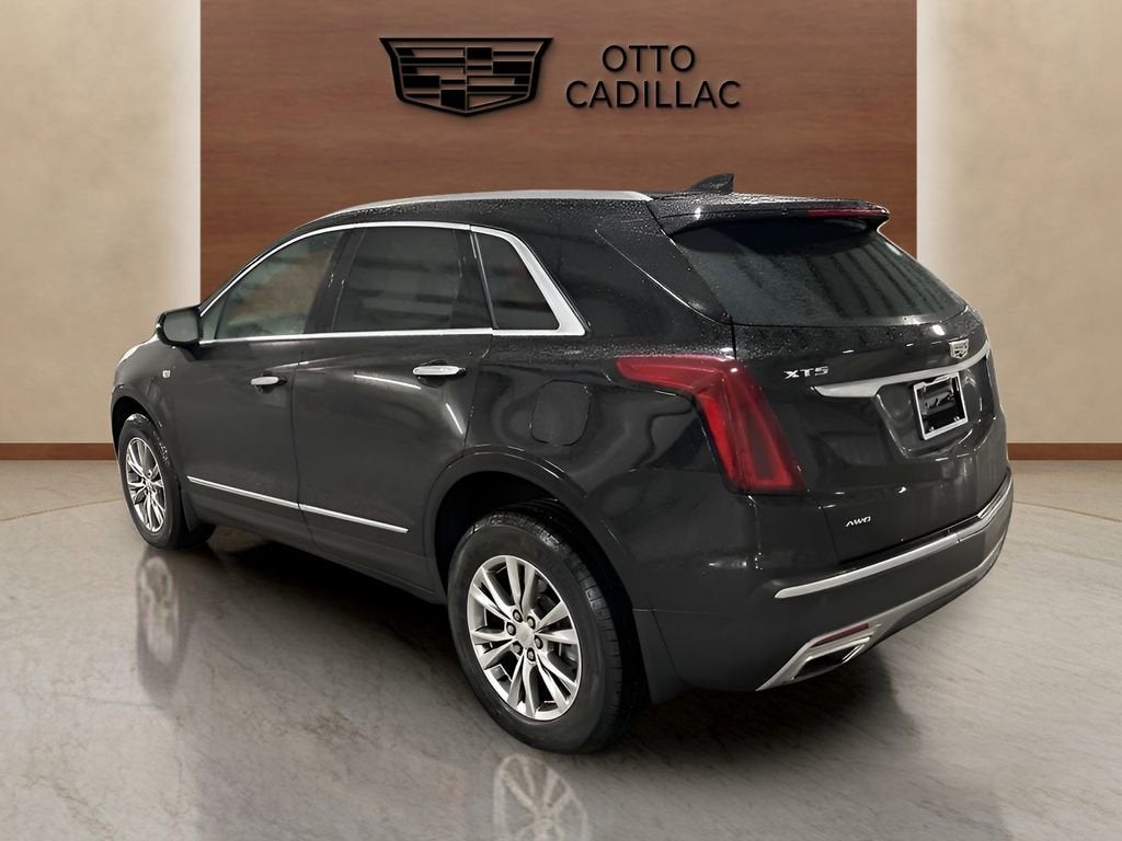 2022 Cadillac XT5 Premium Luxury