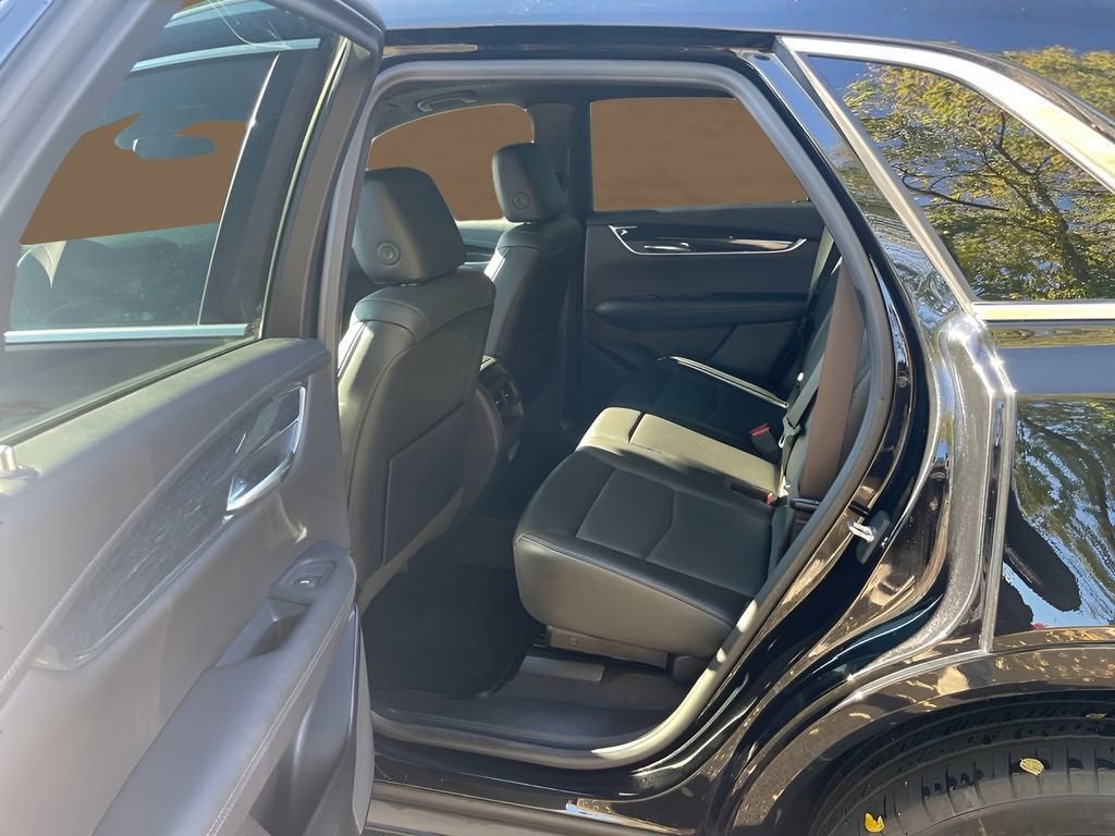 2022 Cadillac XT5 Premium Luxury