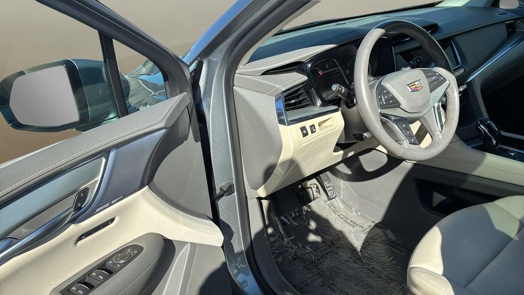 2023 Cadillac XT5 Premium Luxury