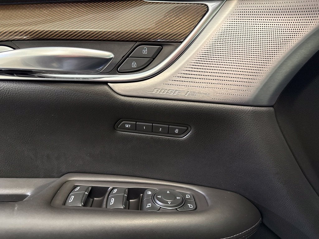 2022 Cadillac XT5 AWD Premium Luxury