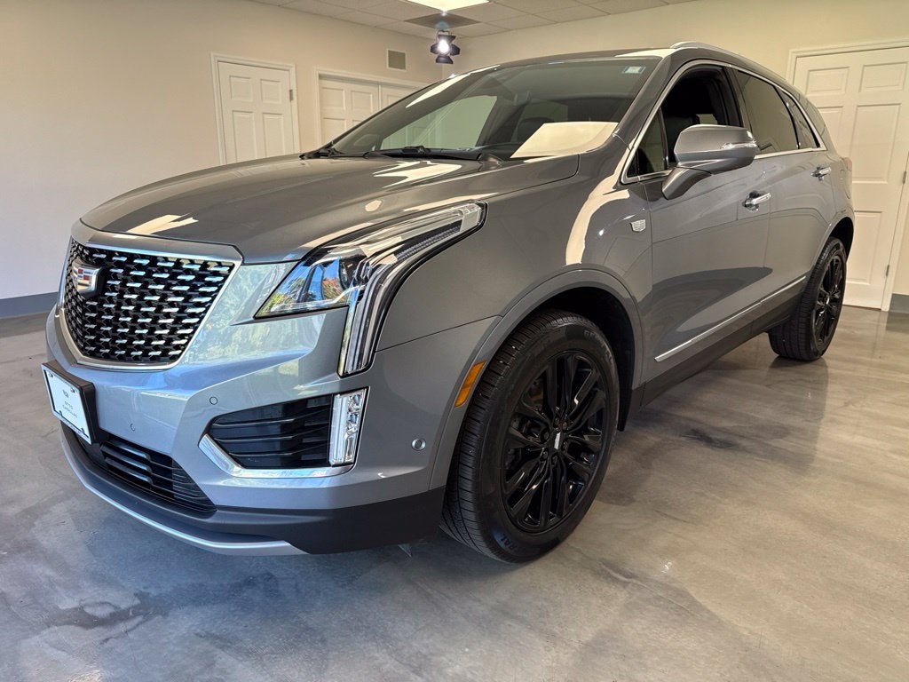 2022 Cadillac XT5 AWD Premium Luxury