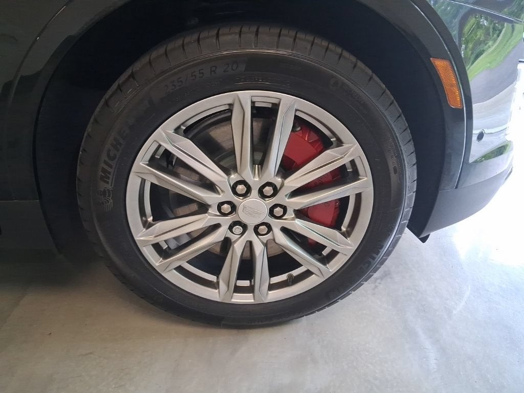 2026 Cadillac XT5 Sport