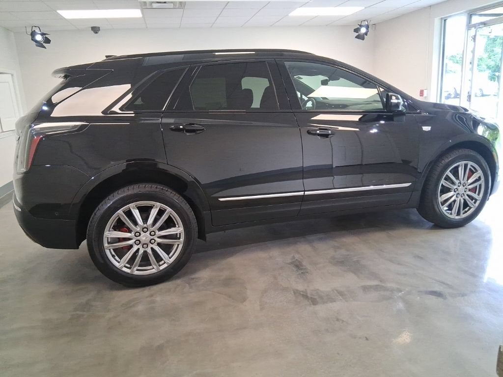 2026 Cadillac XT5 Sport