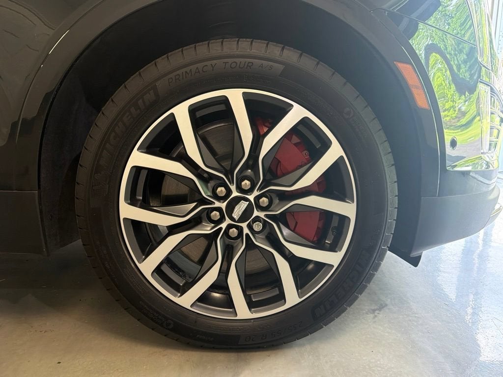 2026 Cadillac XT5 Sport
