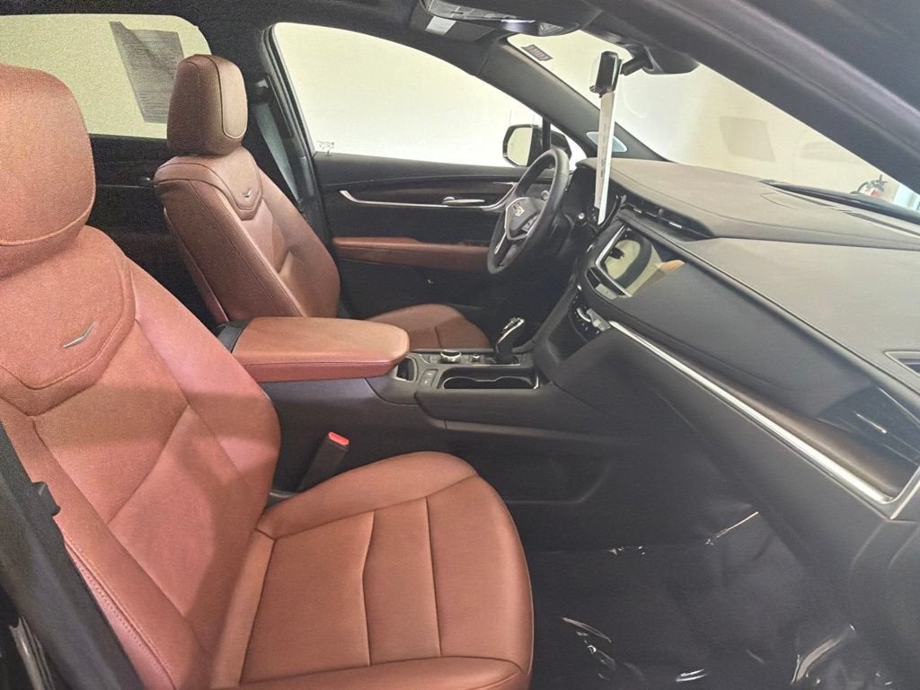 2026 Cadillac XT5 Sport