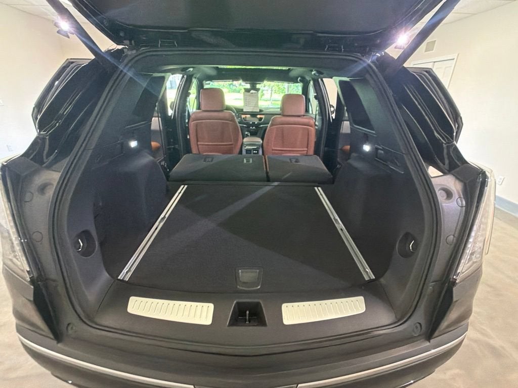 2026 Cadillac XT5 Sport