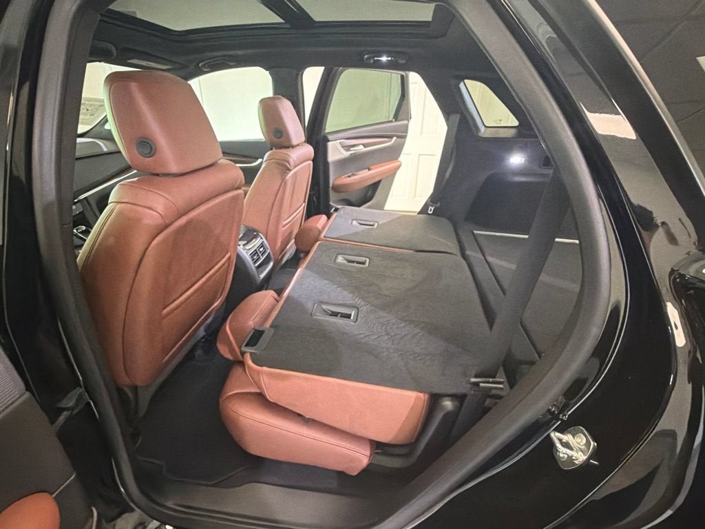 2026 Cadillac XT5 Sport