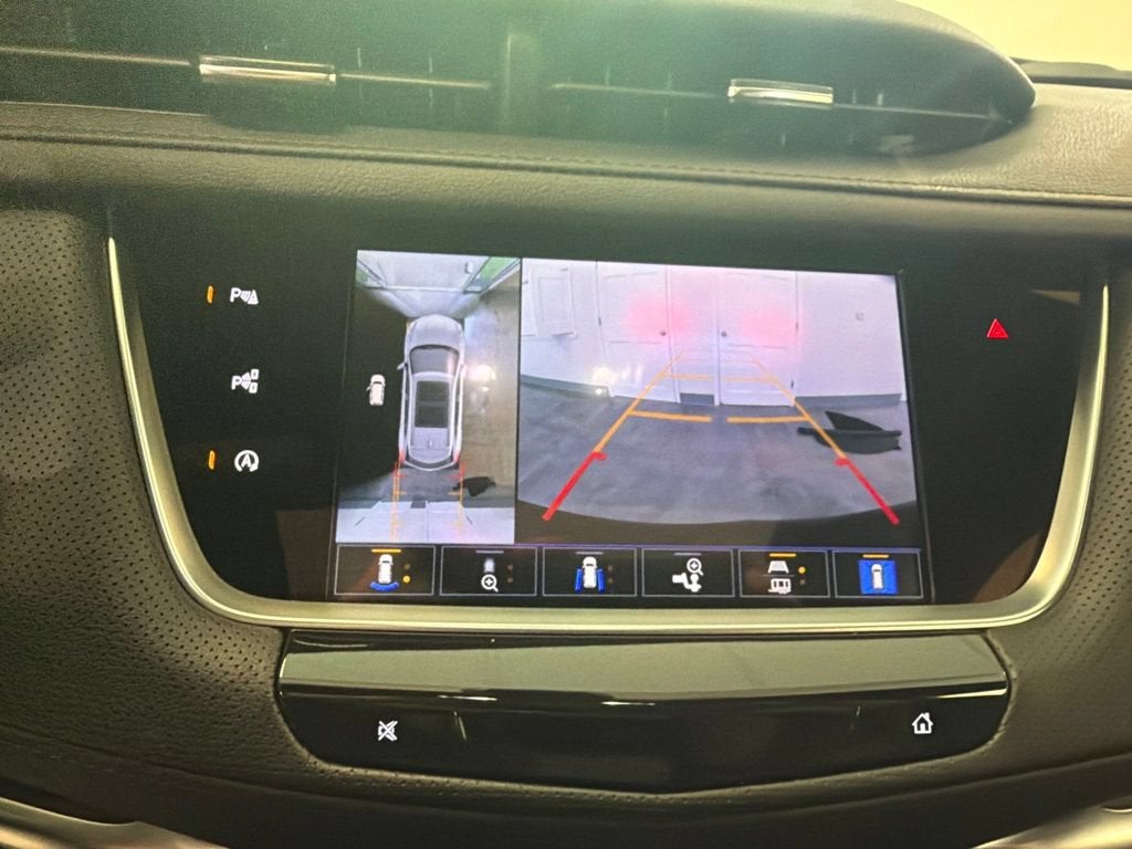2026 Cadillac XT5 Sport