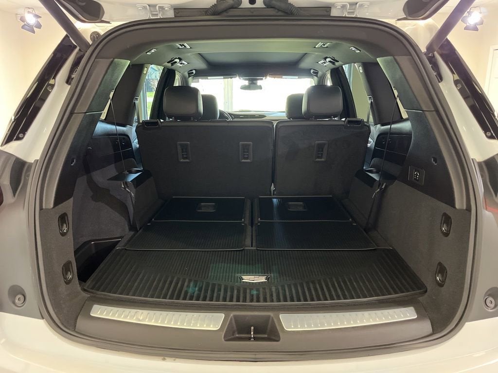 2024 Cadillac XT6 Luxury