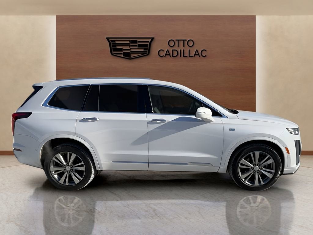 2022 Cadillac XT6 Premium Luxury