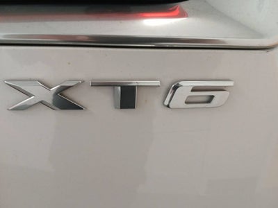 2022 Cadillac XT6 Premium Luxury