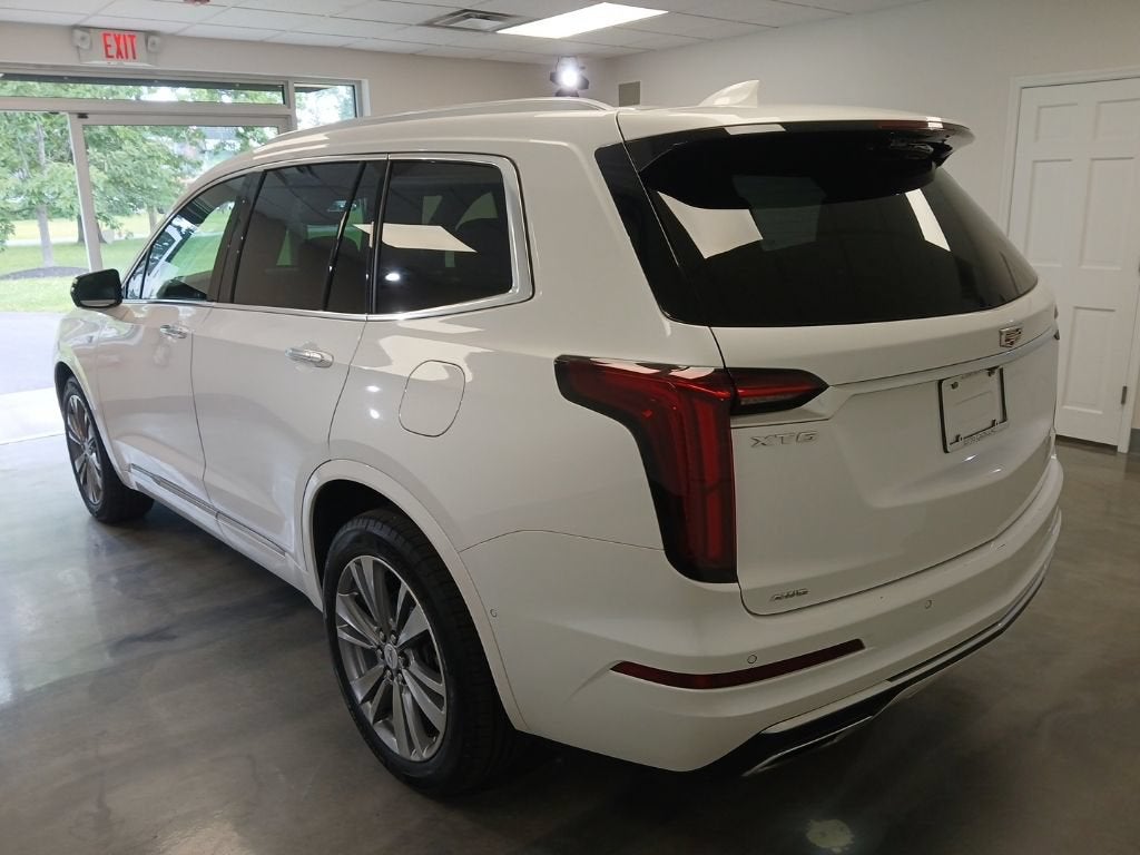 2022 Cadillac XT6 Premium Luxury