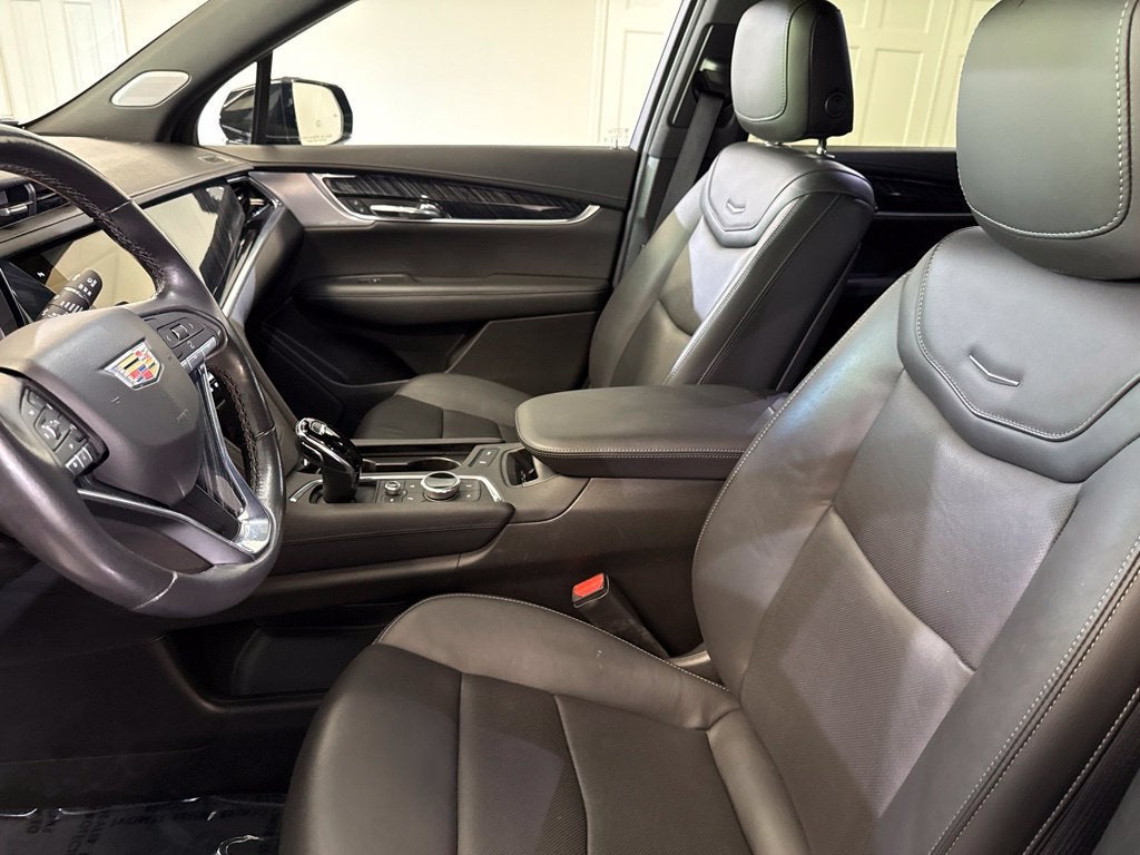 2023 Cadillac XT6 AWD Premium Luxury