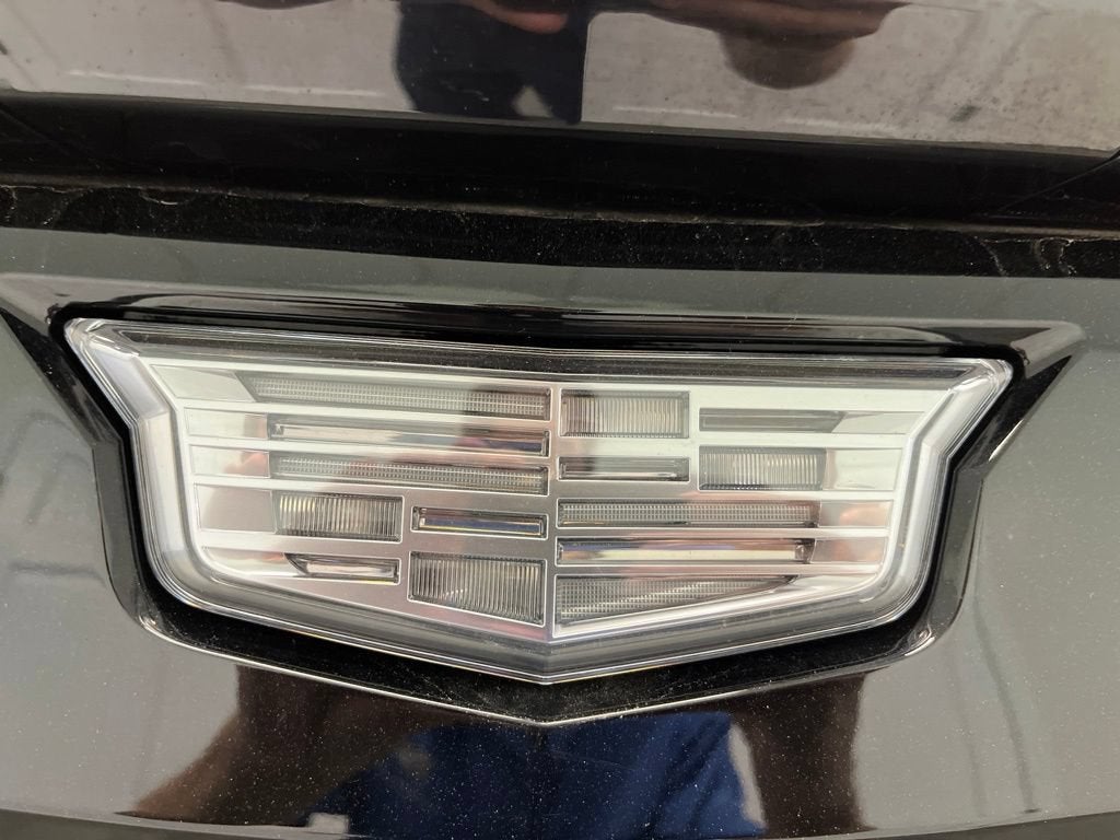 2024 Cadillac LYRIQ Luxury 1