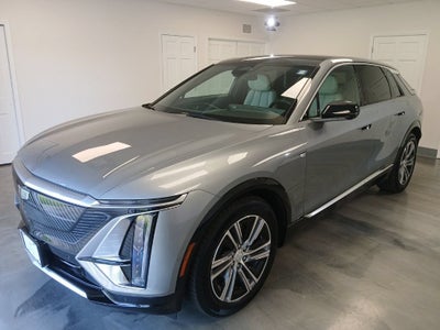 2024 Cadillac LYRIQ Luxury 1