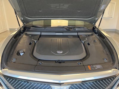 2024 Cadillac LYRIQ Luxury 2