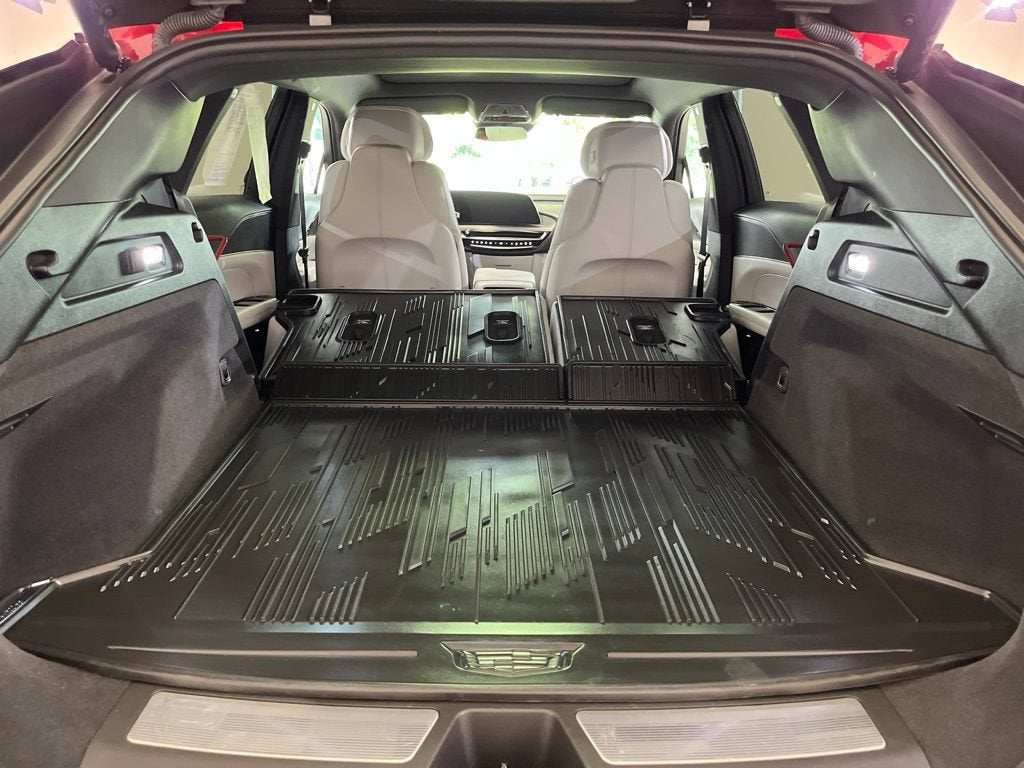 2024 Cadillac LYRIQ Sport 1