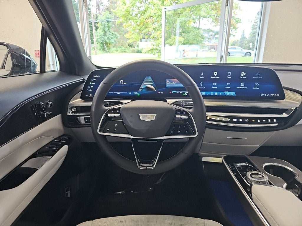 2024 Cadillac LYRIQ Sport 1