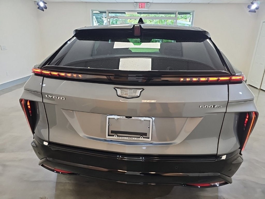2024 Cadillac LYRIQ Sport 1
