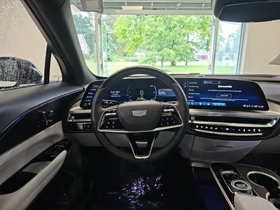 2024 Cadillac LYRIQ Sport 2