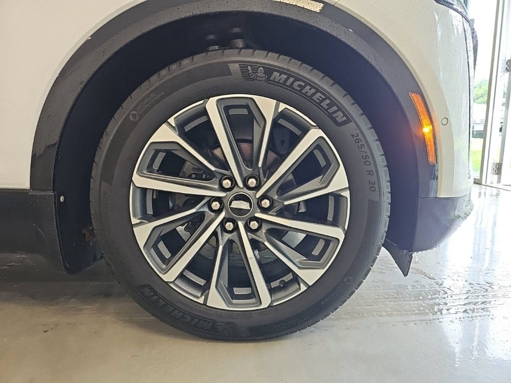 2024 Cadillac LYRIQ Sport 2
