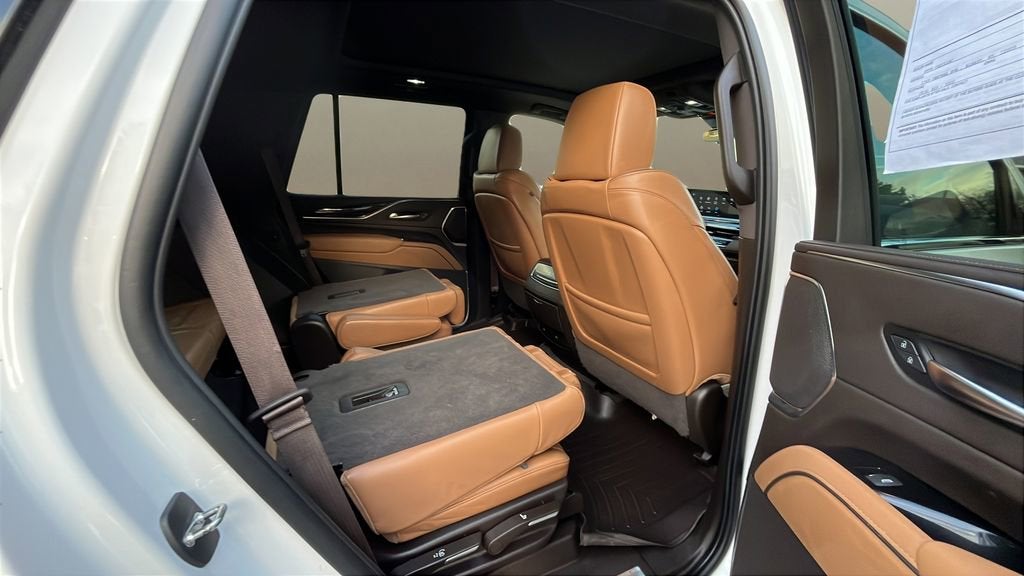 2022 Cadillac Escalade Premium Luxury