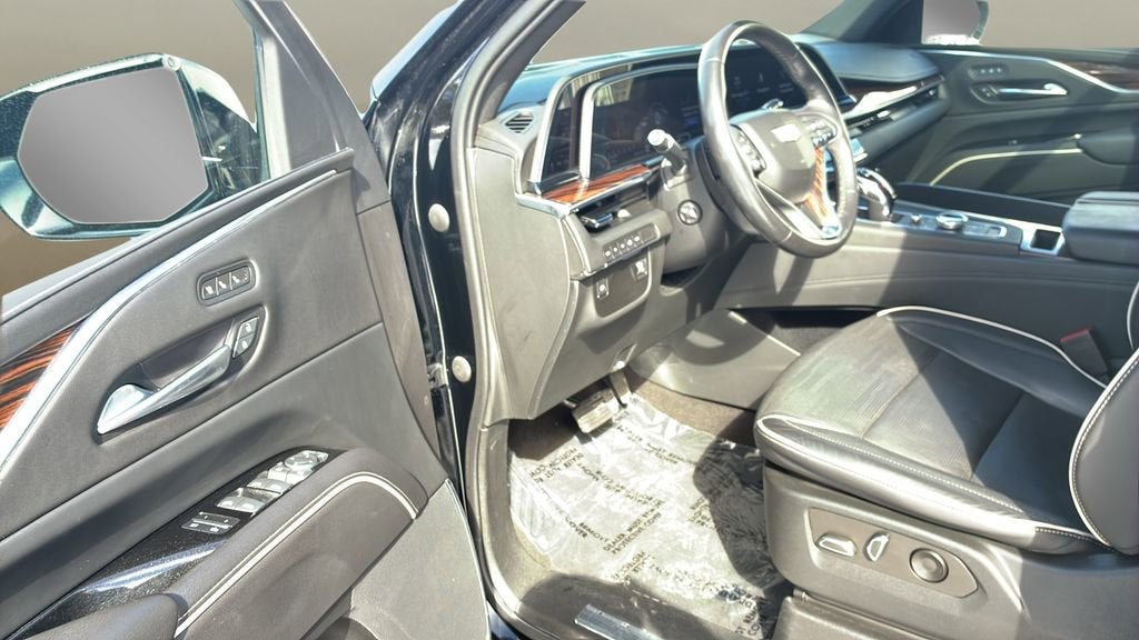 2022 Cadillac Escalade Premium Luxury