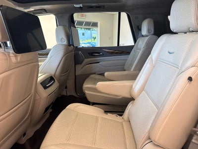 2022 Cadillac Escalade Sport Platinum