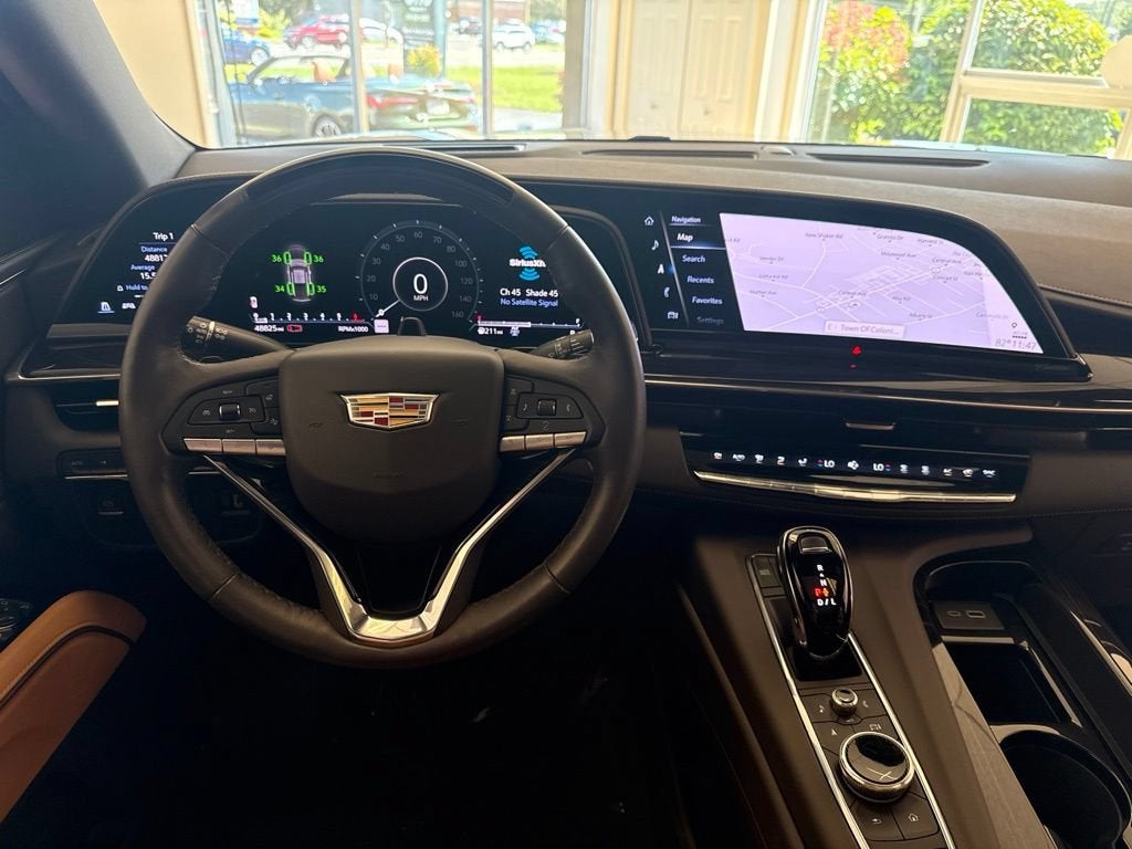 2023 Cadillac Escalade ESV 4WD Premium Luxury