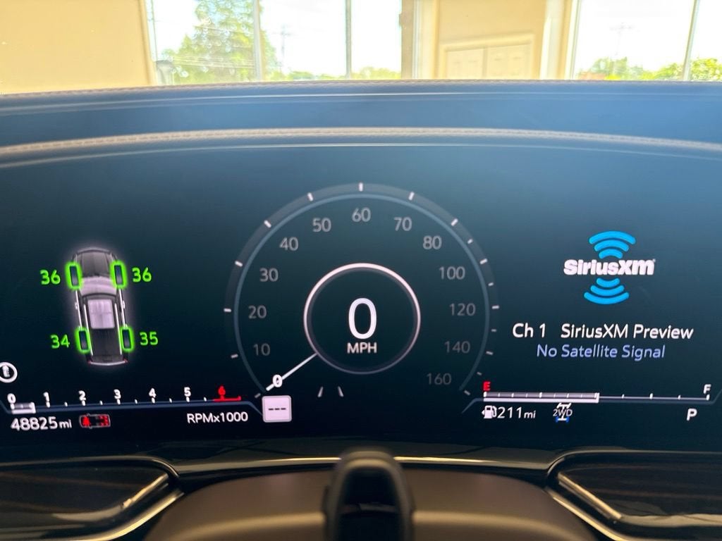 2023 Cadillac Escalade ESV 4WD Premium Luxury