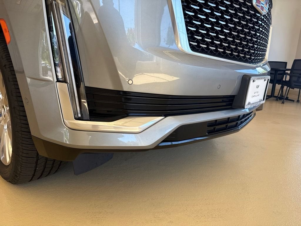 2023 Cadillac Escalade ESV 4WD Premium Luxury