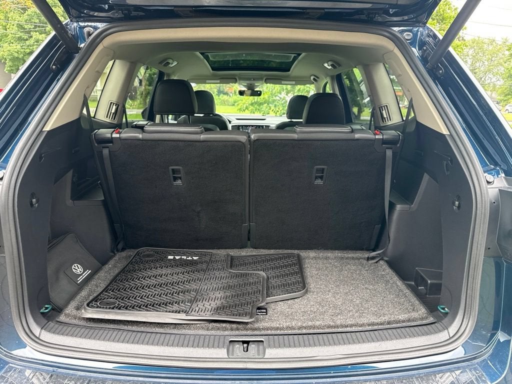 2023 Volkswagen Atlas 3.6L V6 SEL Premium R-Line