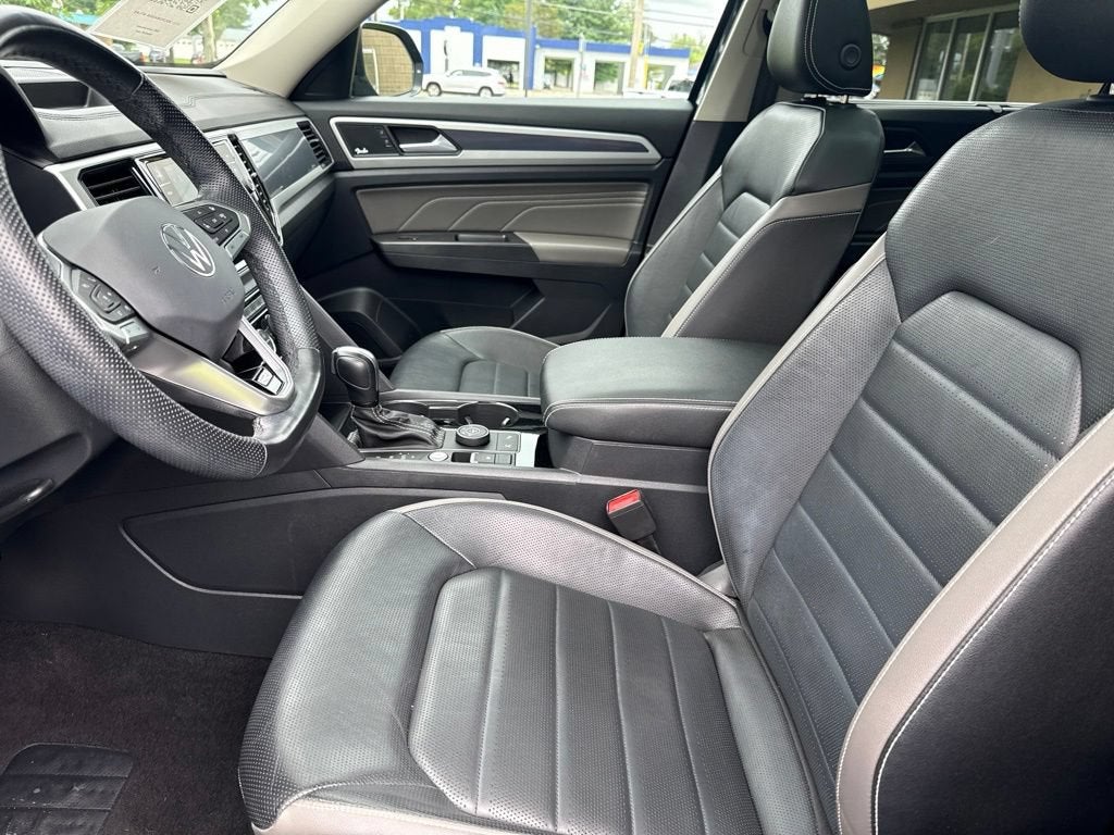 2023 Volkswagen Atlas 3.6L V6 SEL Premium R-Line